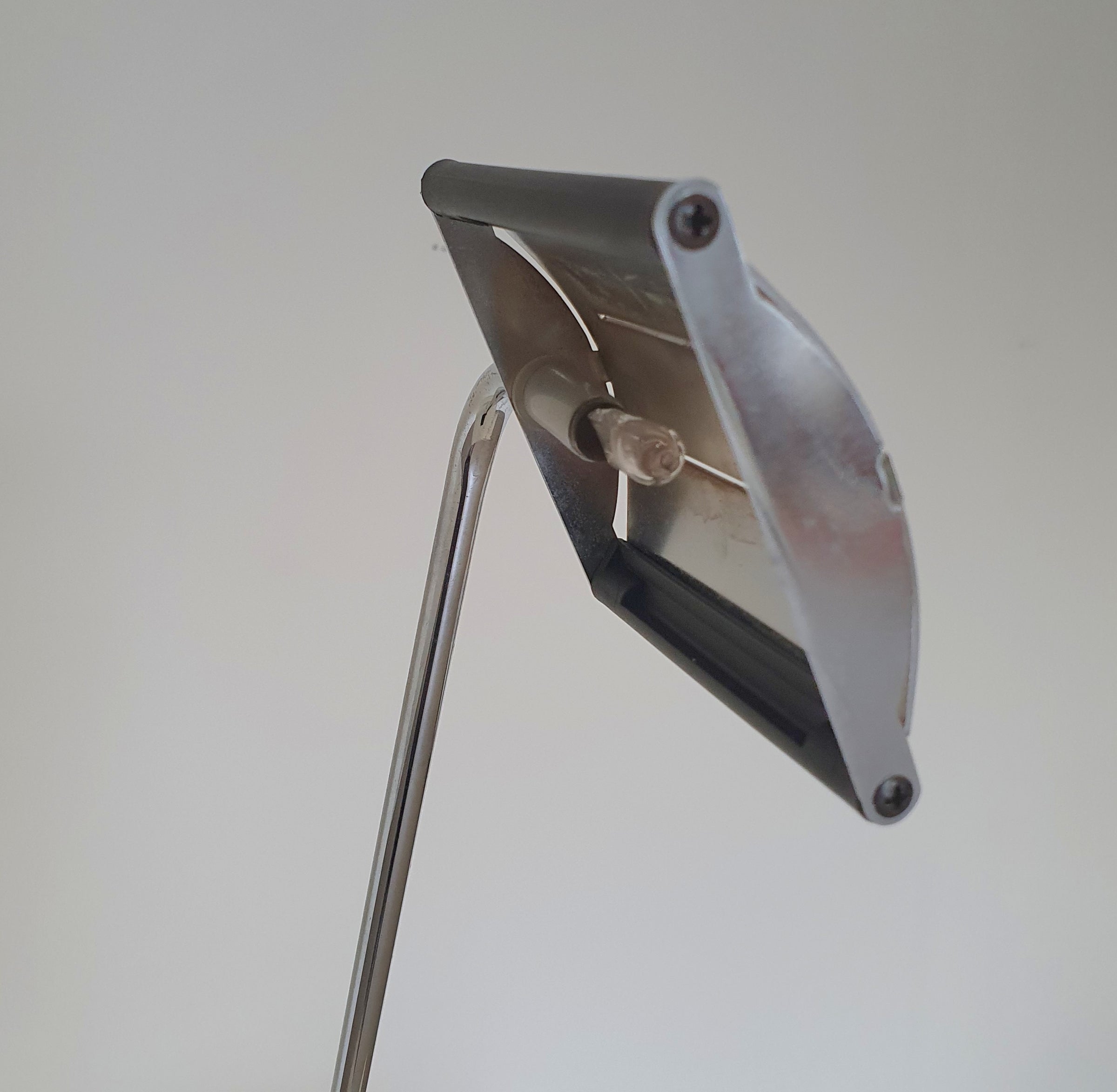 Table / desk lamp