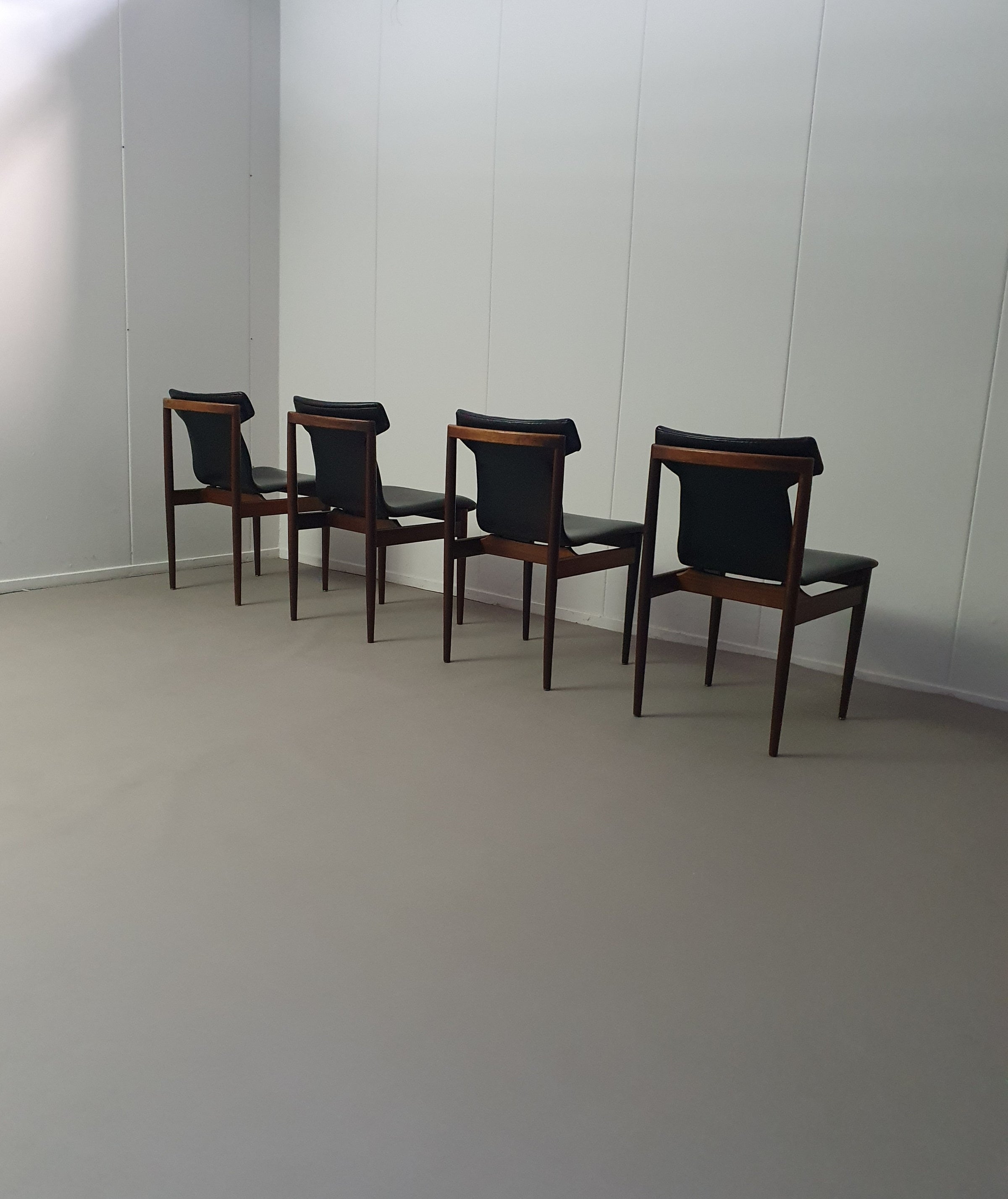 Mid-Century eetkamerstoelen van Inger Klingenberg voor Fristho Franeker, jaren 60