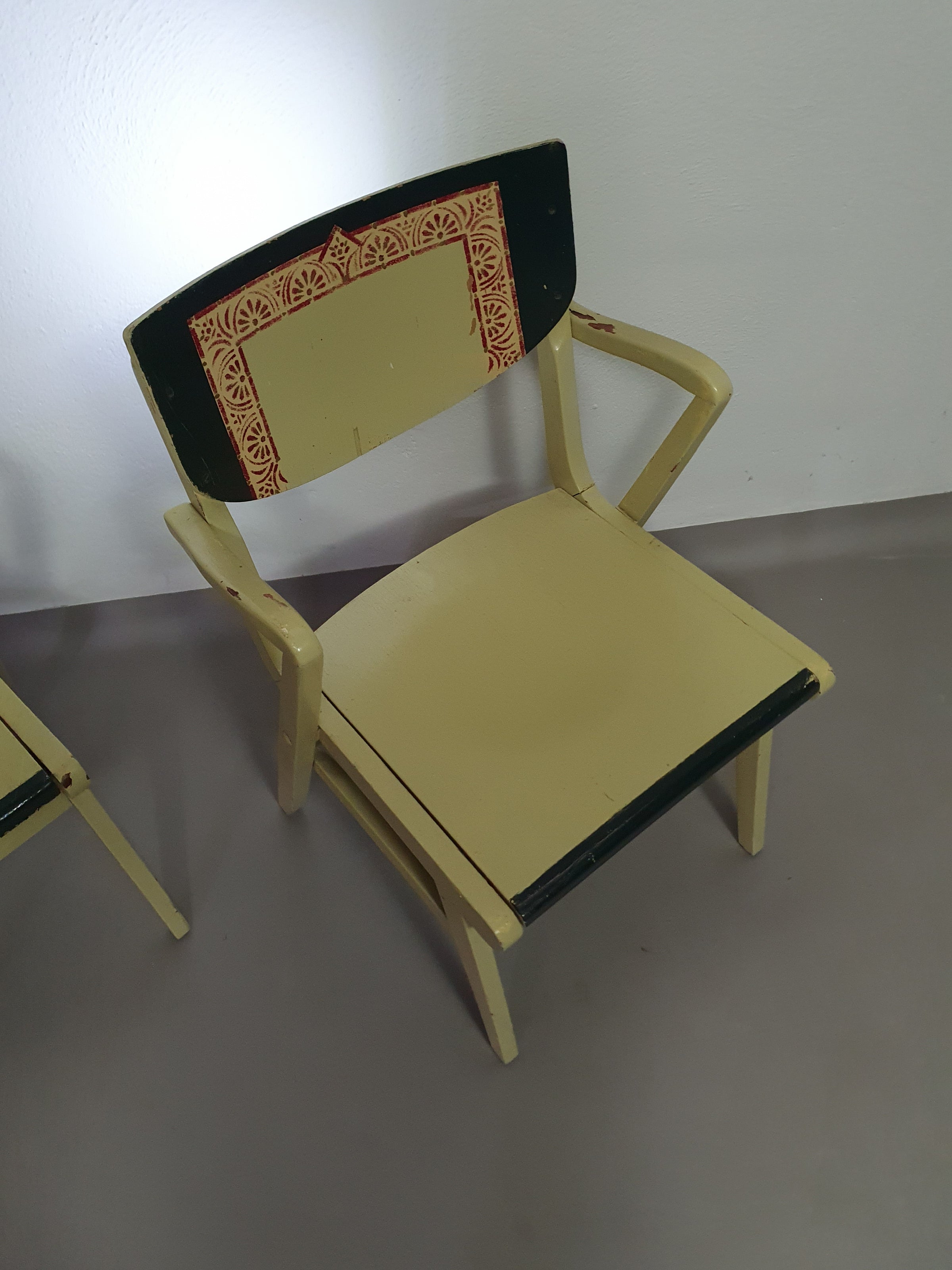 Set of Mid Century decorated coupling chairs 50s