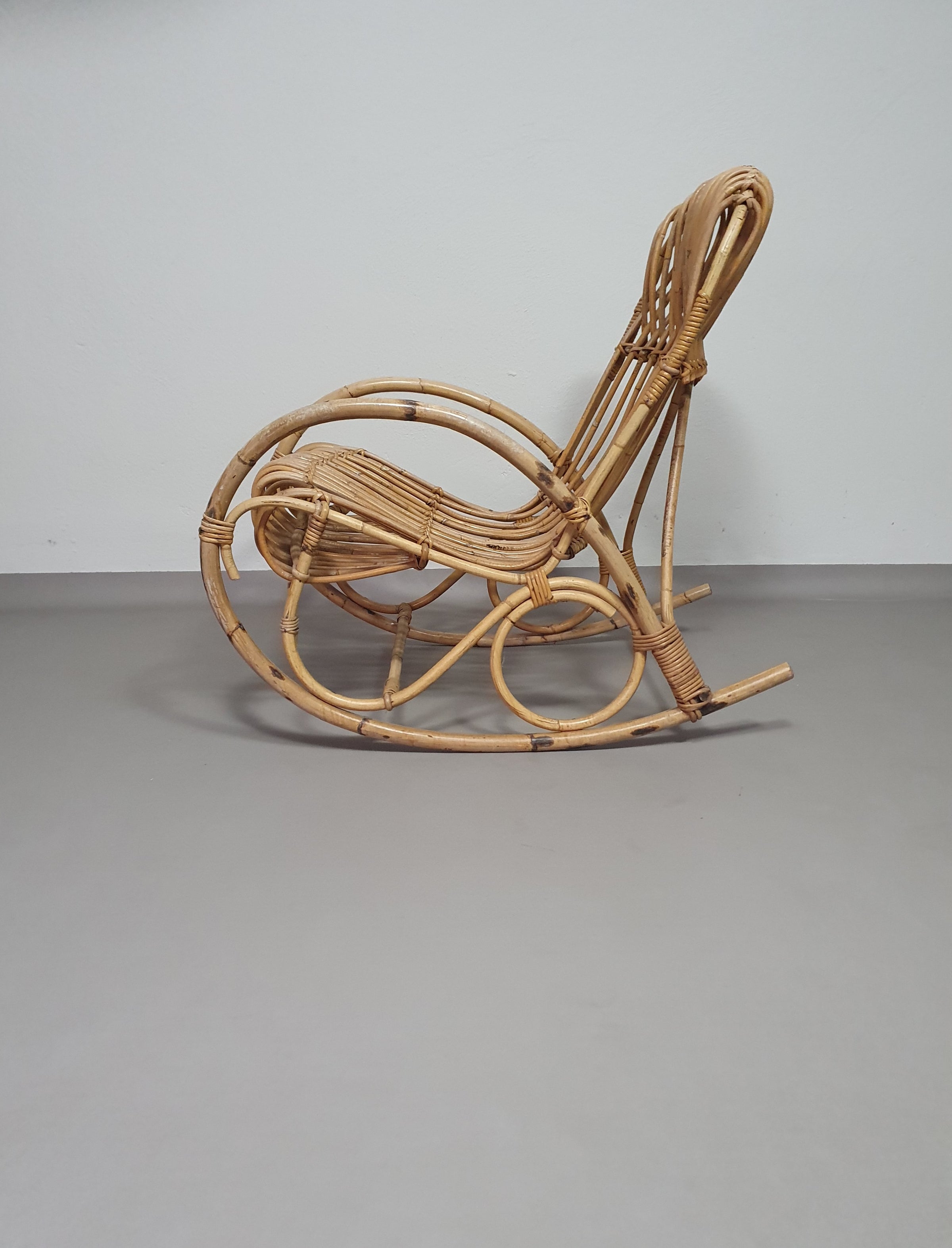 rotan/bamboe schommelstoelen rohe noordwolde jaren 70