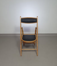 Vintage midcentury folding chair