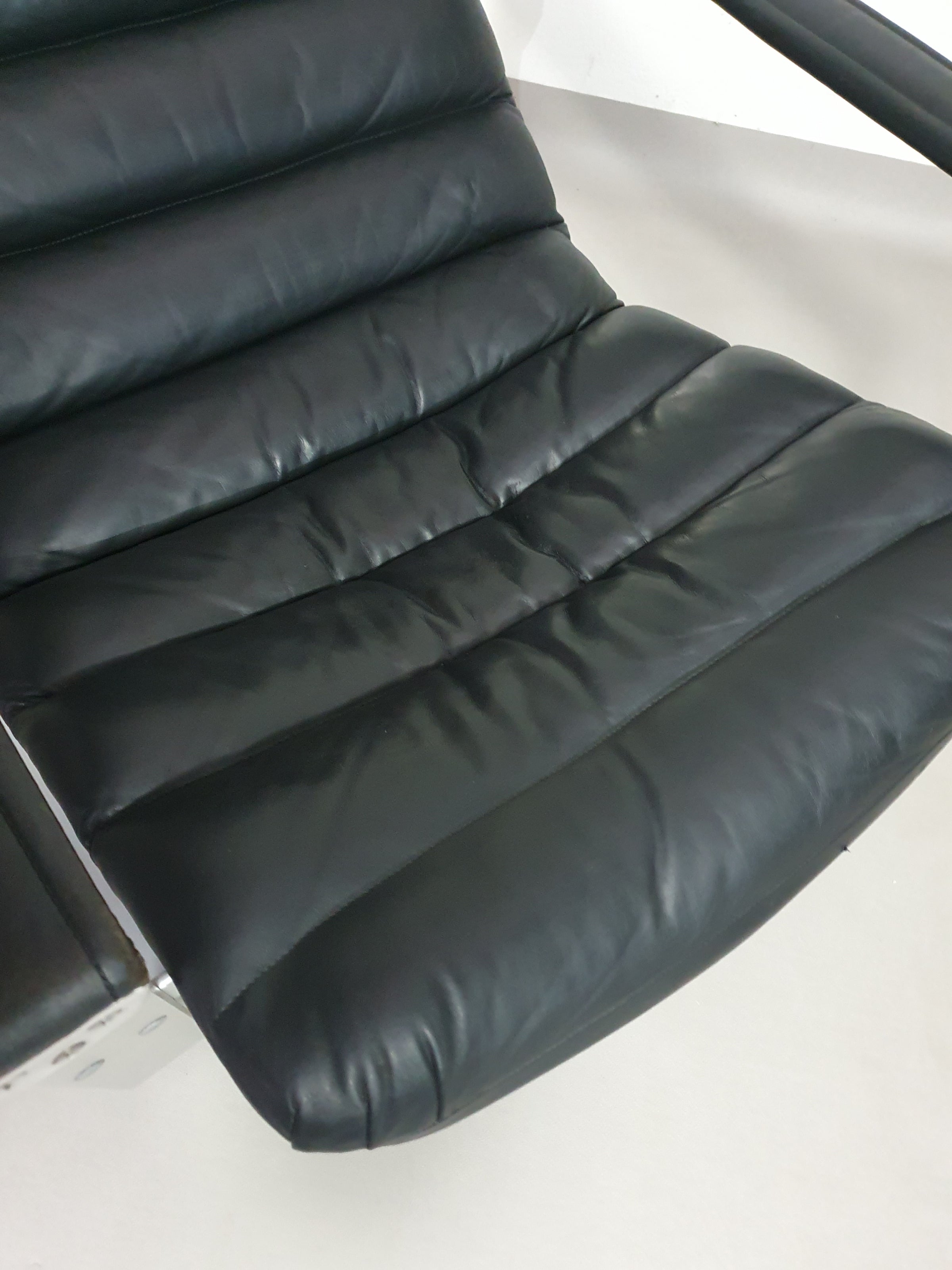 PULKKA LOUNGE CHAIR WITH OTTOMAN BY ILMARI LAPPALAINEN FOR ASKO 1960