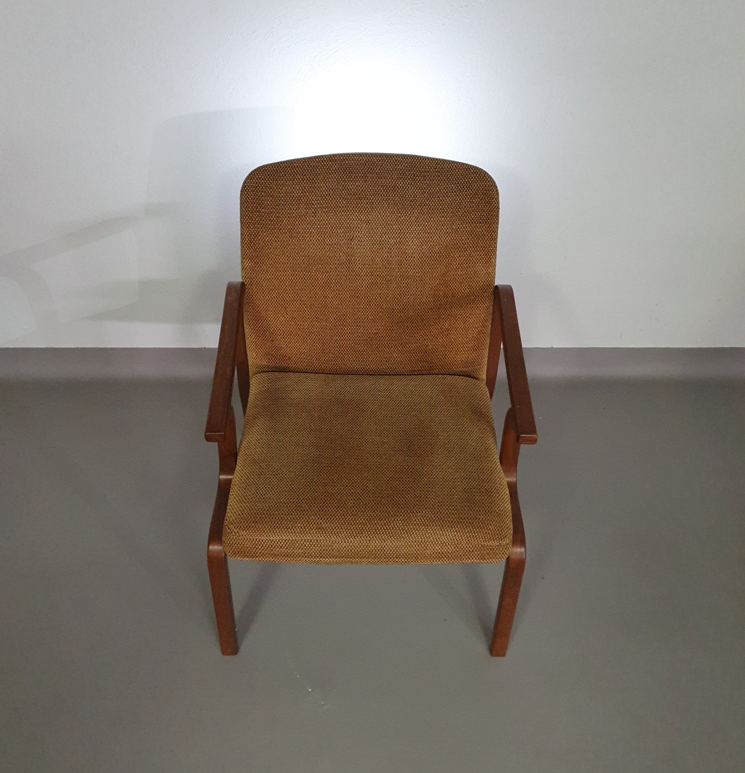 4 x Bejaardenstoel / Marlies / Gerard Geytenbeek for AZS