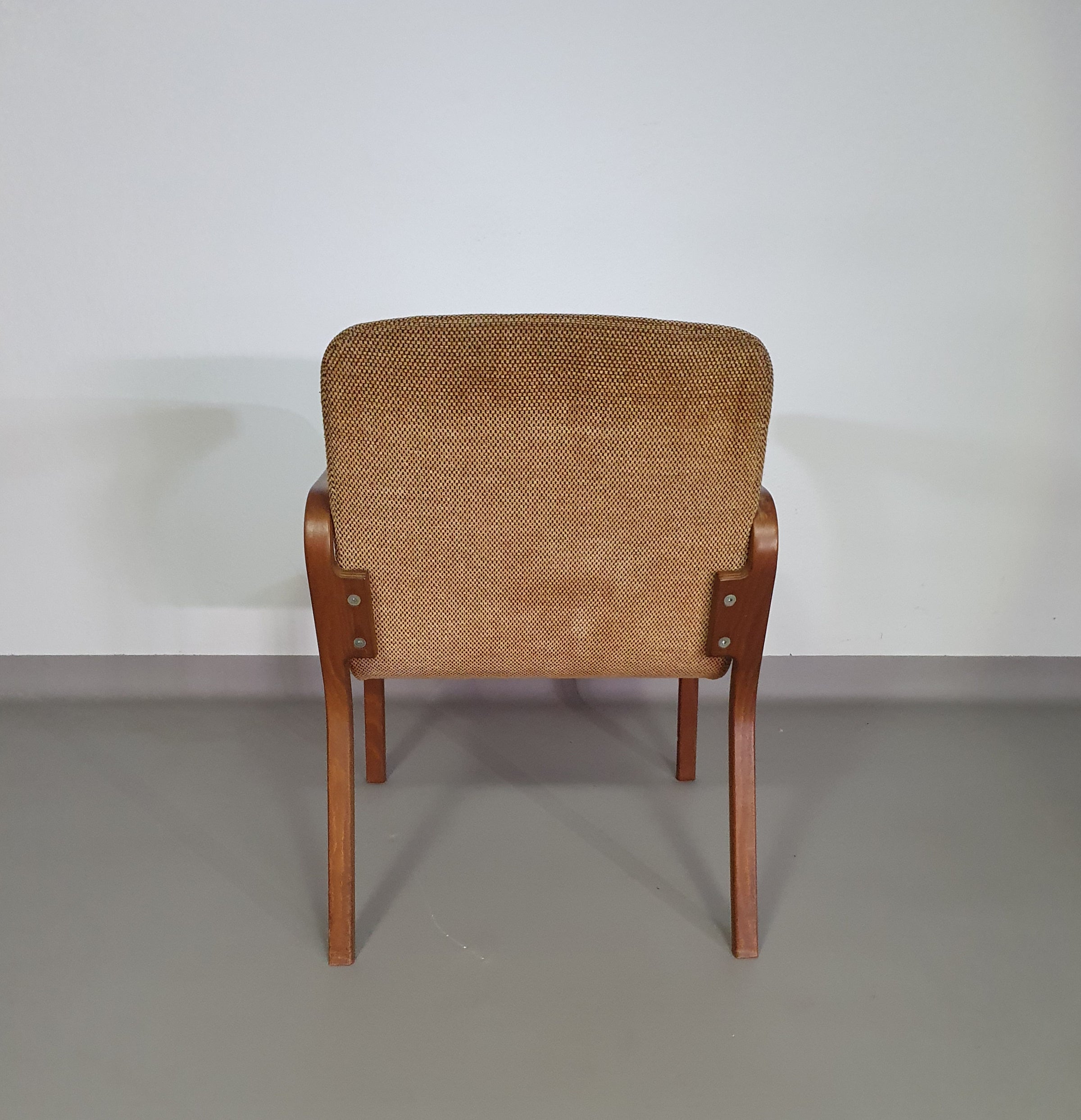4 x Bejaardenstoel / Marlies / Gerard Geytenbeek for AZS