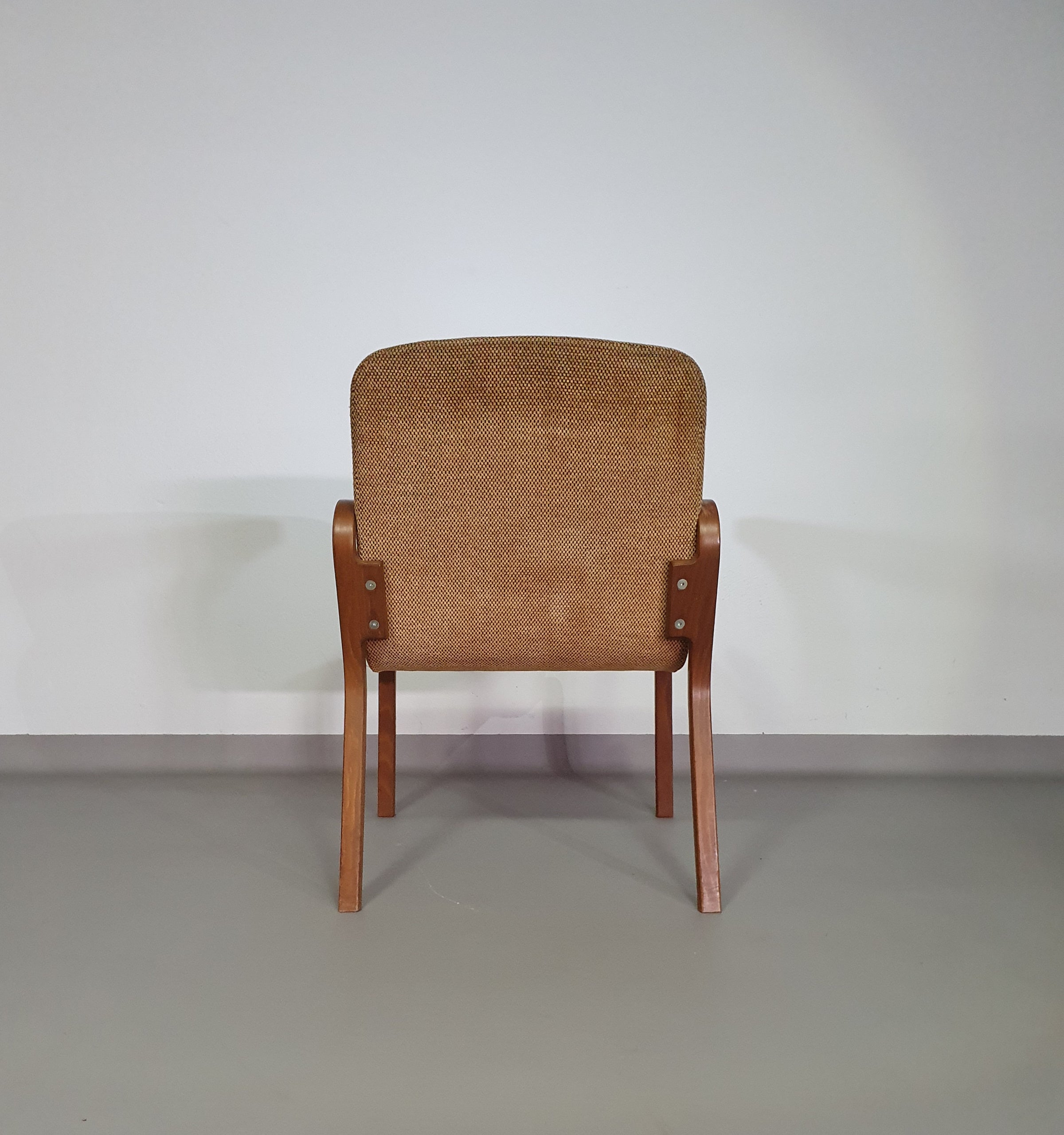 4 x Bejaardenstoel / Marlies / Gerard Geytenbeek for AZS