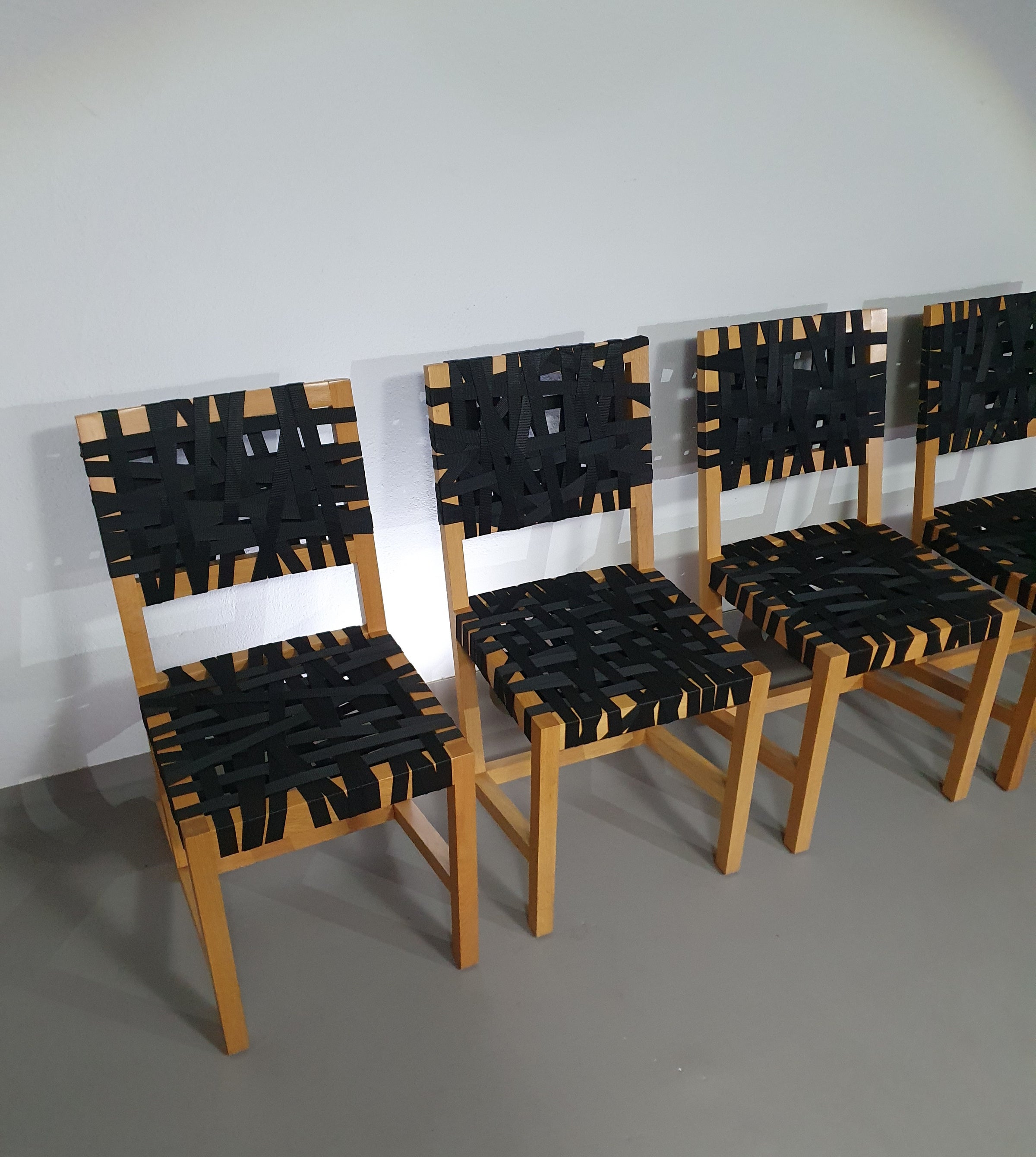 4 x Gispen Richard Hutten designed this chair in 2004 for the Grand Cafe of the Gemeente Museum in The Hague.