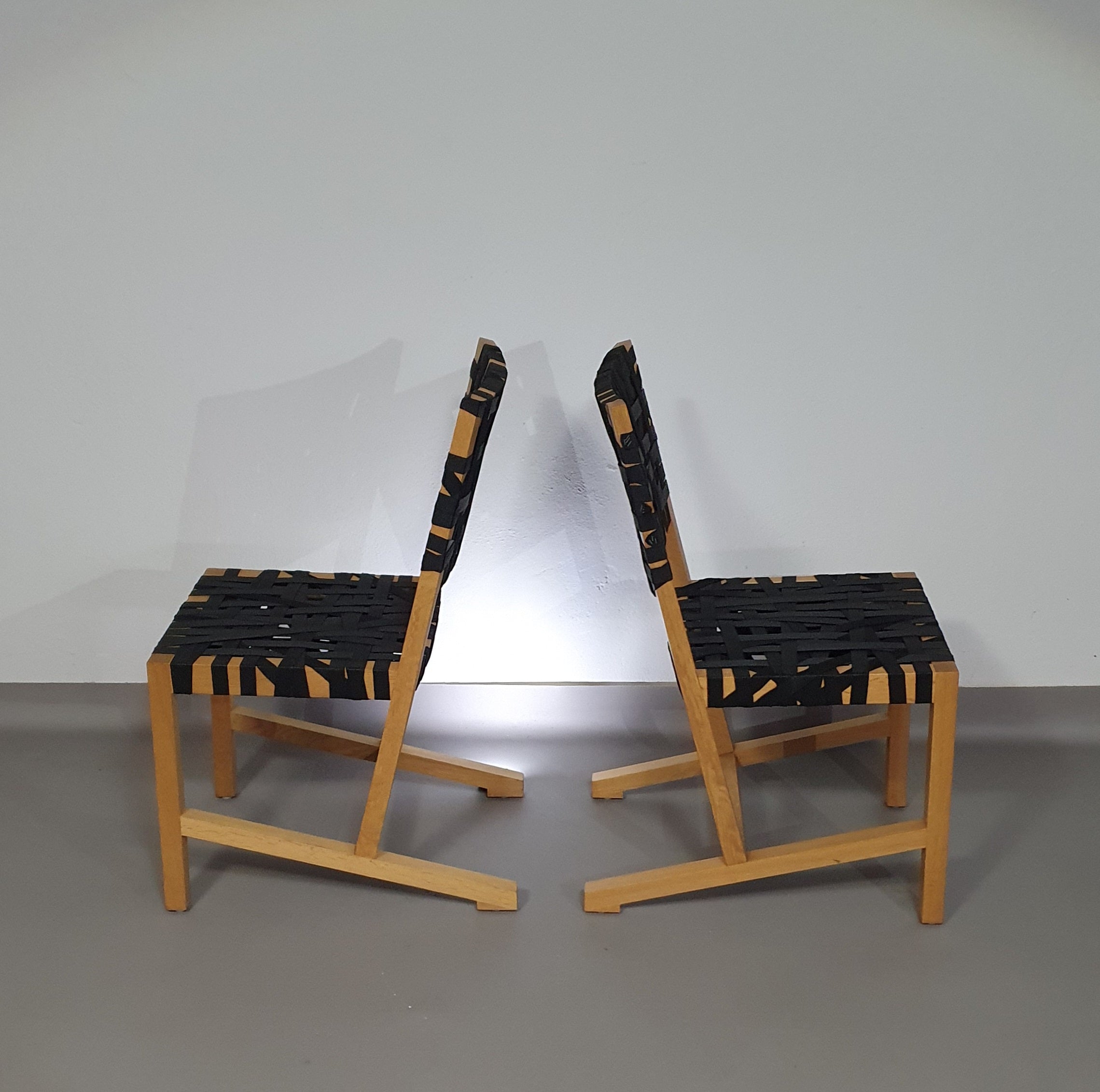 4 x Gispen Richard Hutten designed this chair in 2004 for the Grand Cafe of the Gemeente Museum in The Hague.