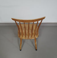 Scandinavische designstoelen AKERBLOM Design Barstoel Berkenhouten stoel Zweden