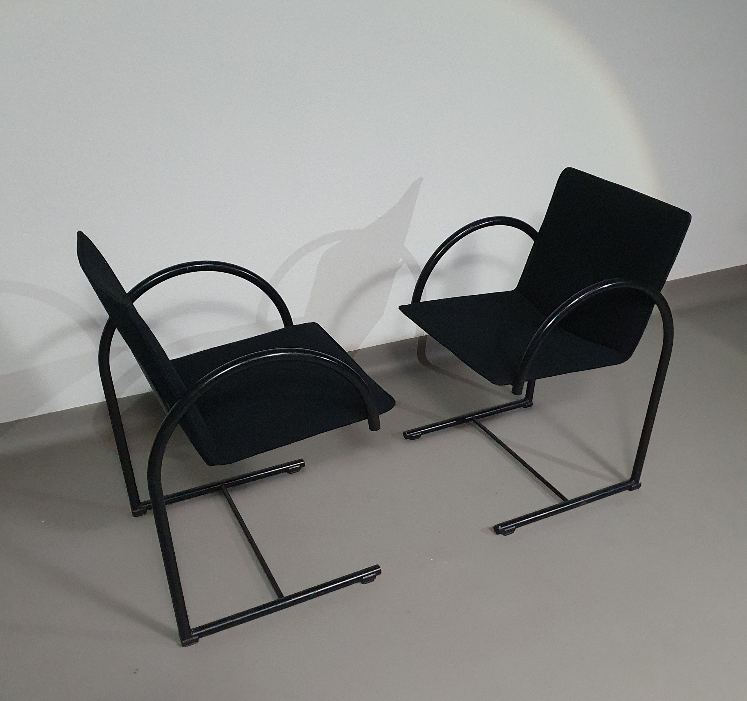 CIRKEL FAMSTOELEN VAN PIERRE MAZAIRAC &amp; KAREL BOONZAAIJER VOOR METAFORM 1980S