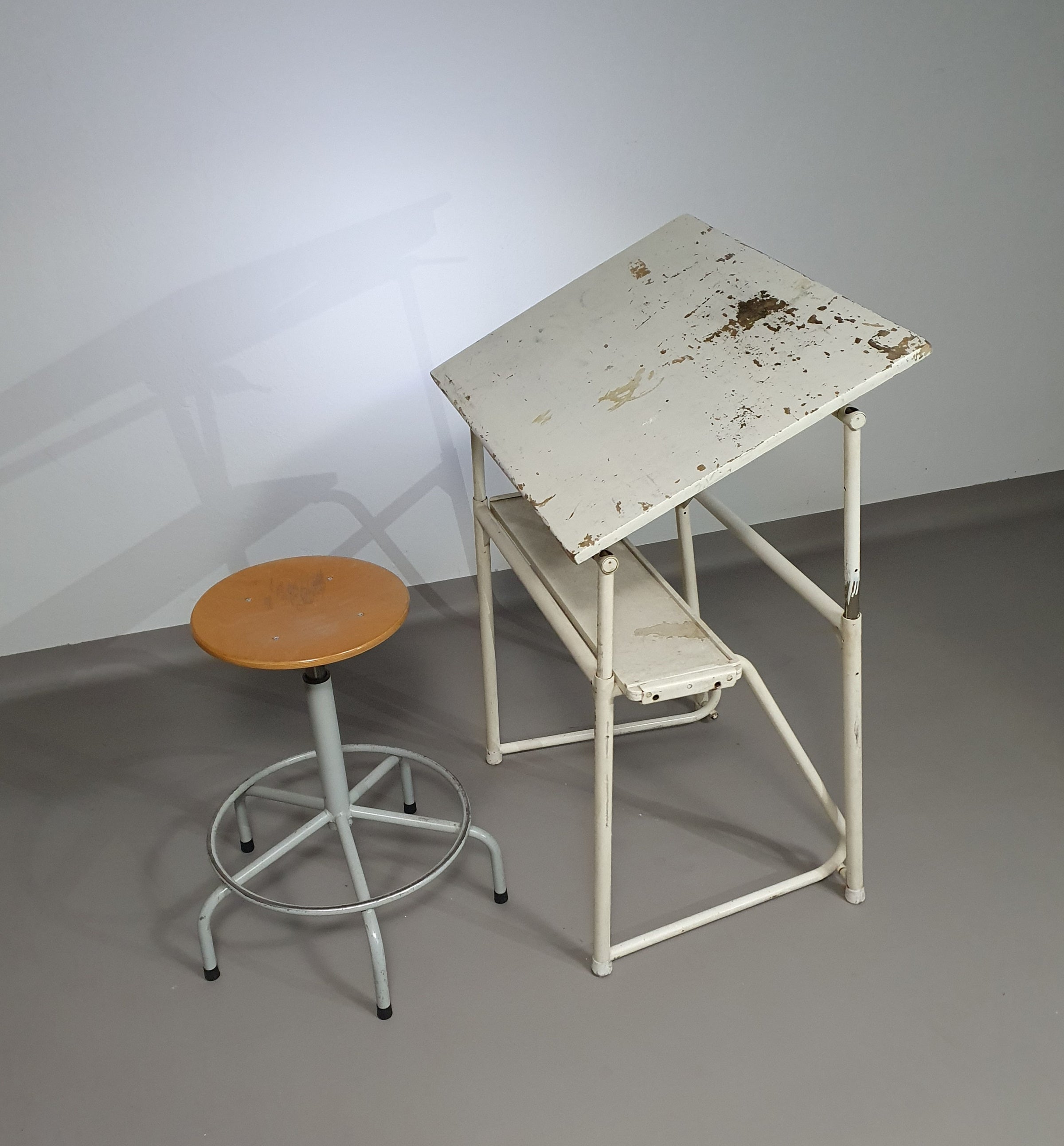 Industrial adjustable desk drawing table