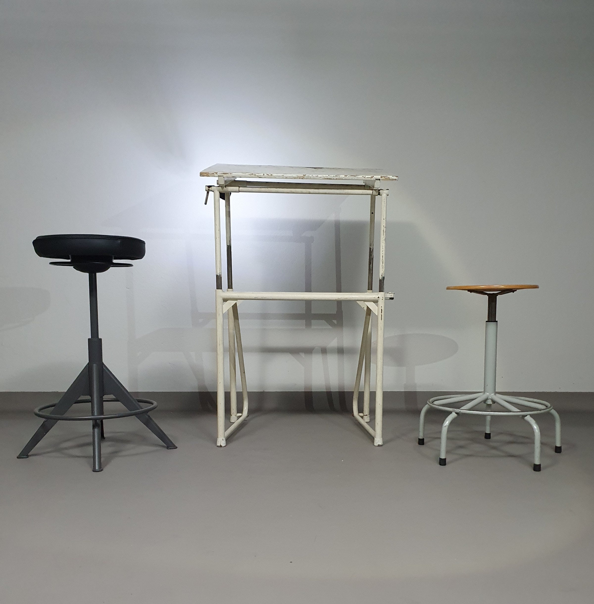 Industrial adjustable desk drawing table