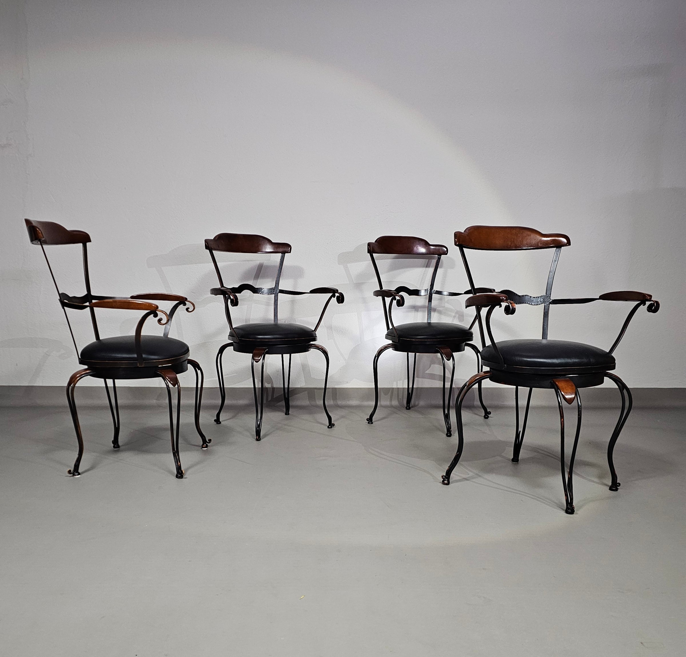 4 x Italian / Stella Del Mo ile / Postmodern / turnable / wrought iron dining chairs / leather seats