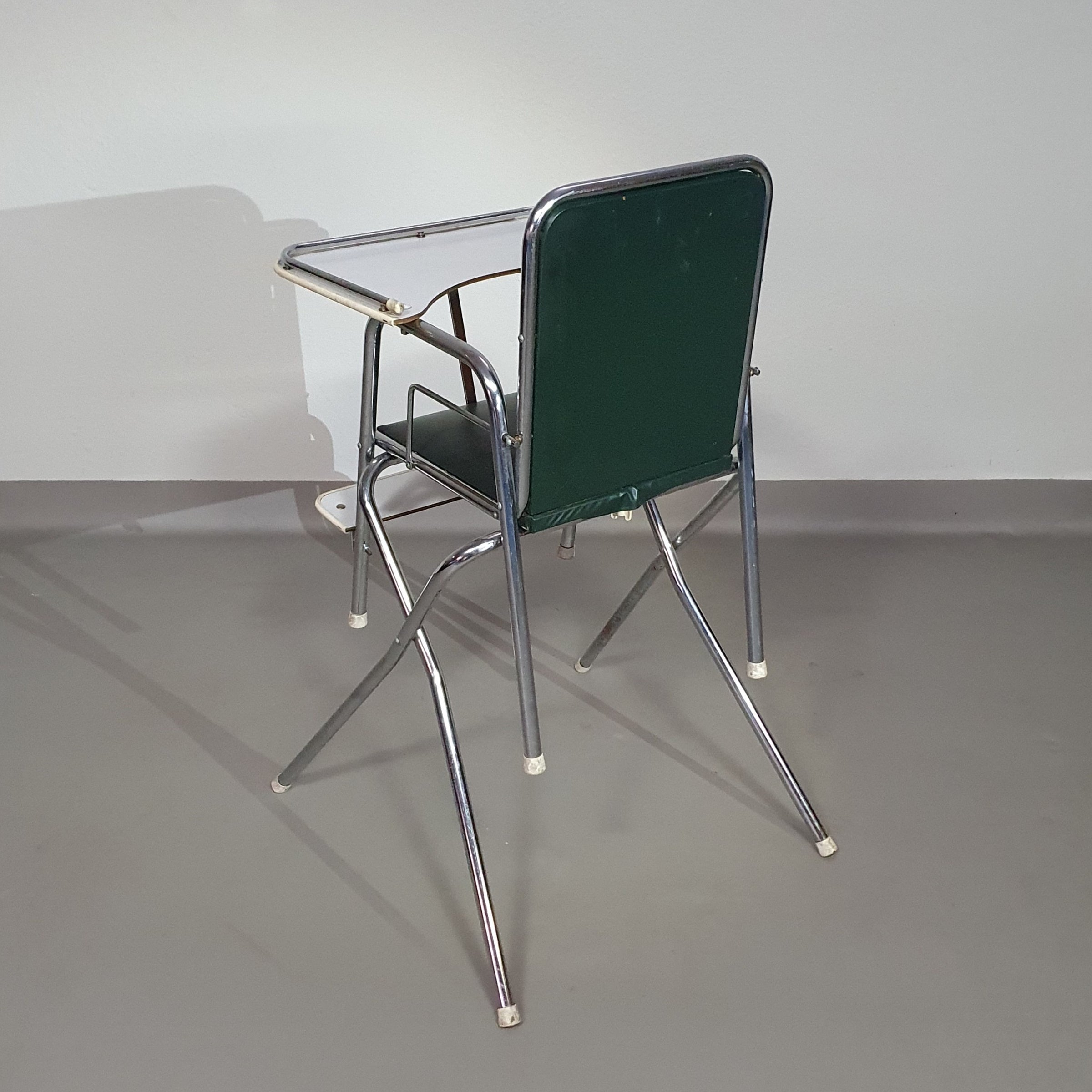 Vintage kinderstoel van Mutsaerts