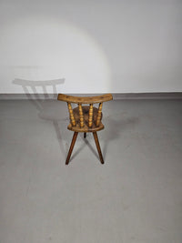 Beautiful old farmers tripod chair for decorative use.