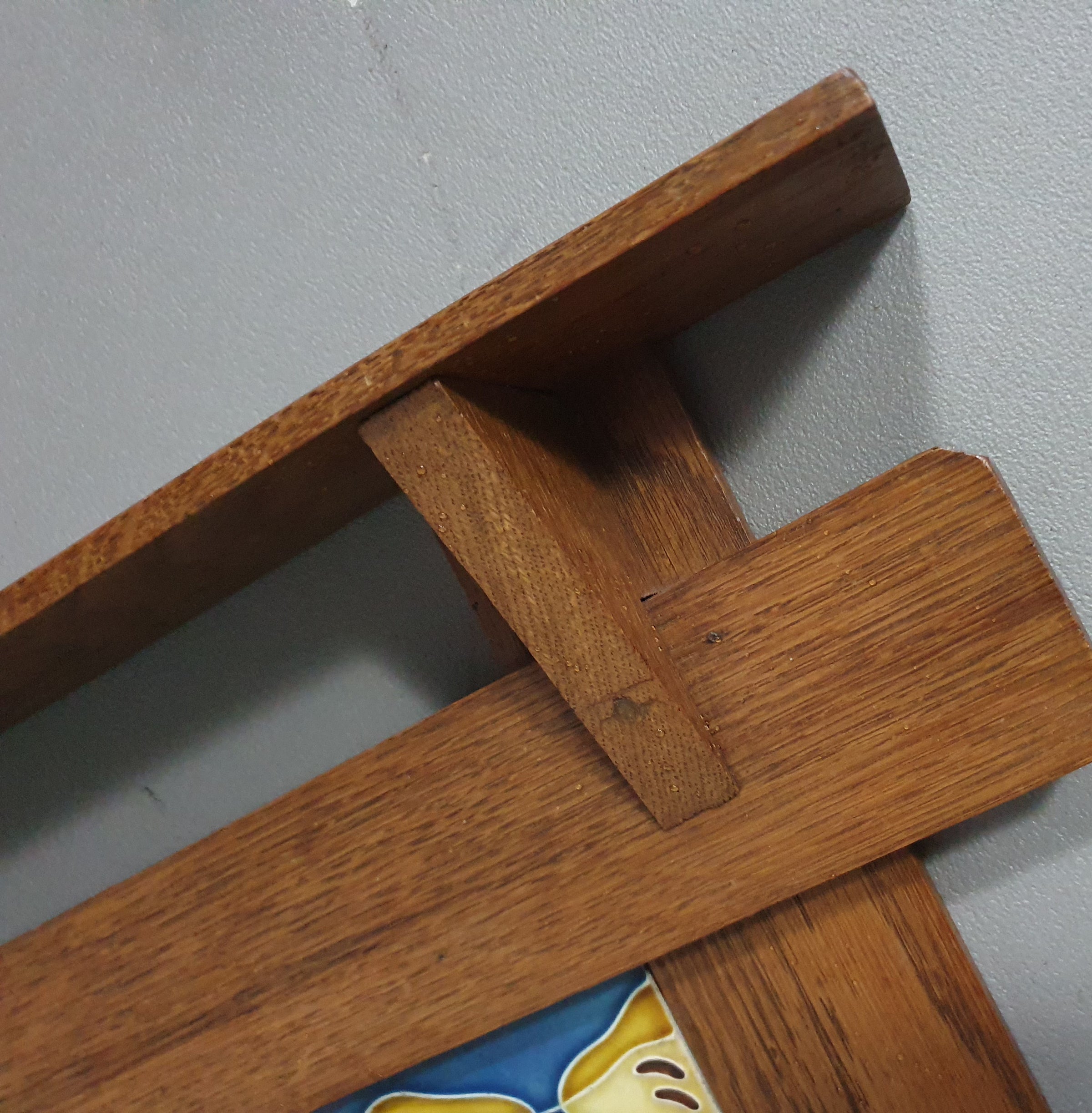 Art Nouveau wall coat rack with Tiles by Meissen / Germany