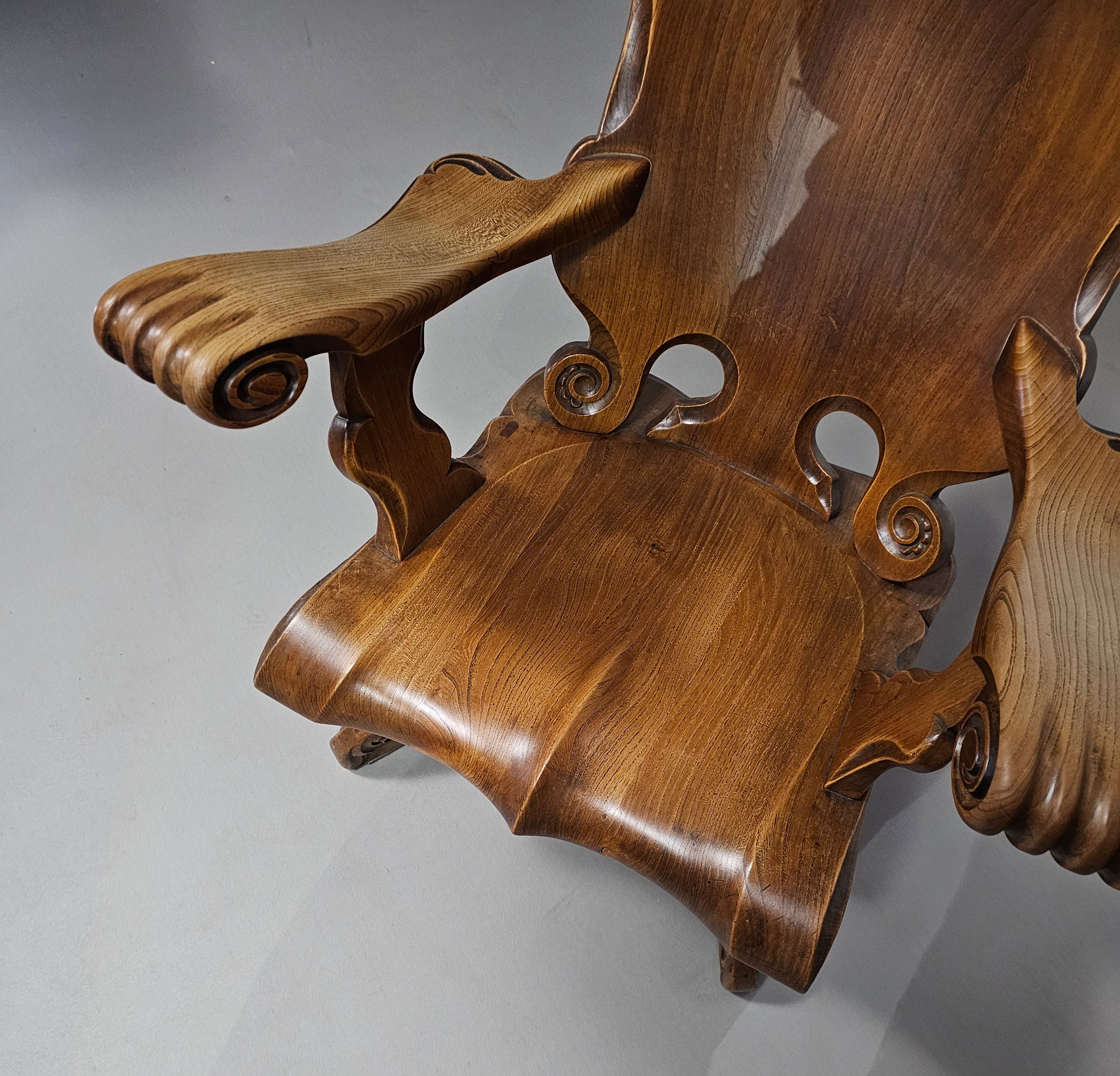 4 x grote eikenhouten klauwfauteuils jaren 60
 70x70x90cm