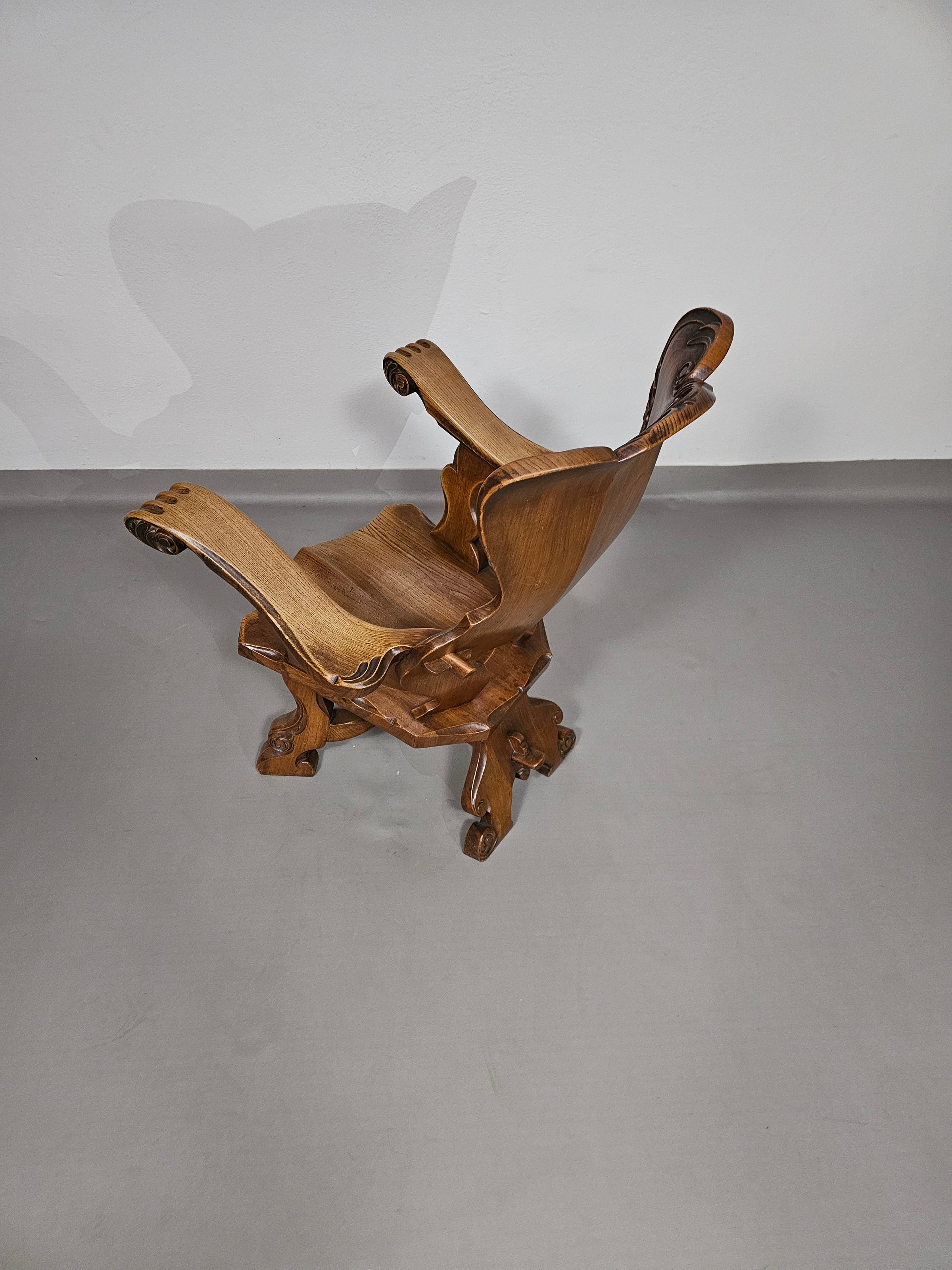4 x grote eikenhouten klauwfauteuils jaren 60
 70x70x90cm