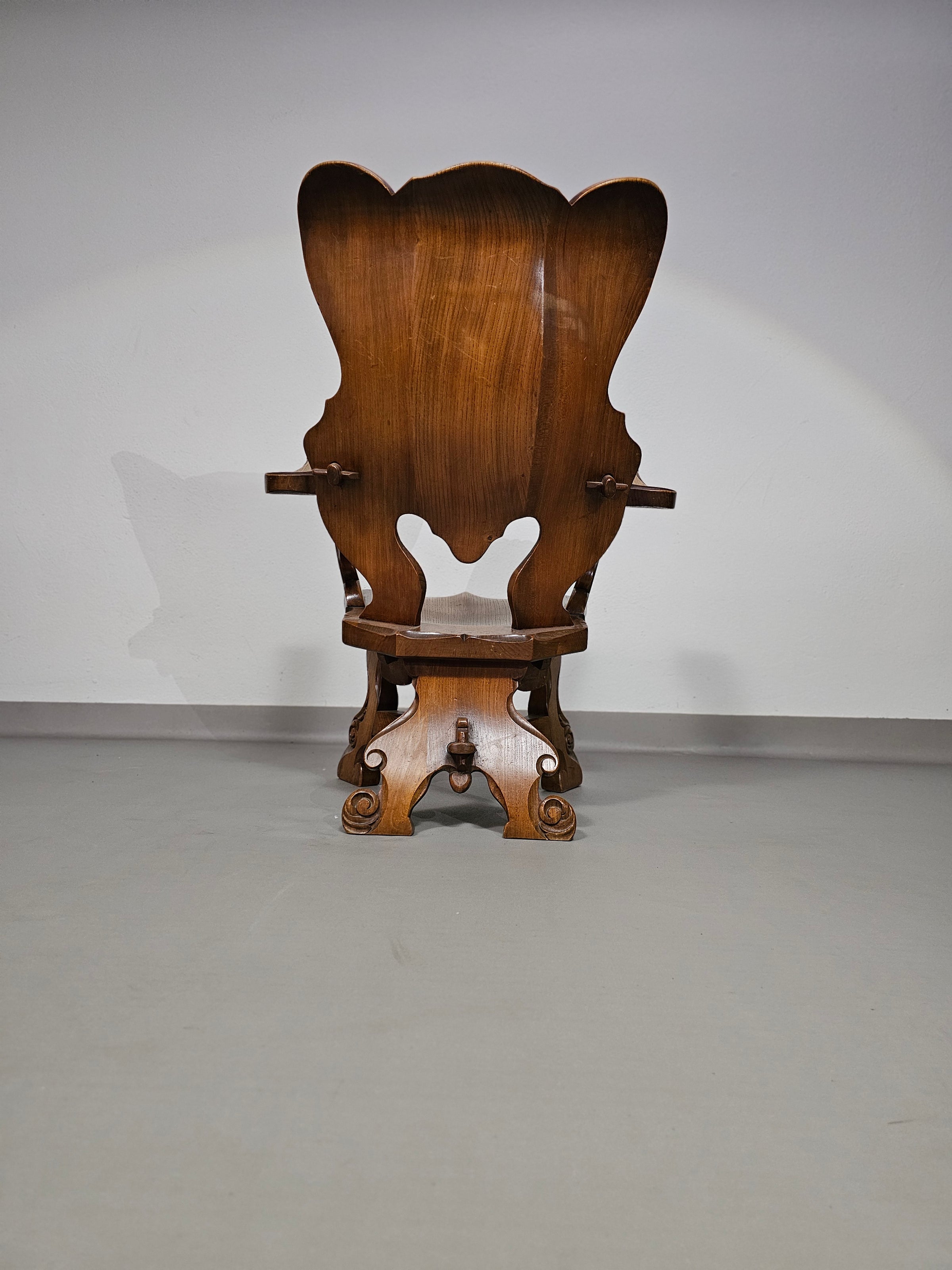 4 x grote eikenhouten klauwfauteuils jaren 60
 70x70x90cm
