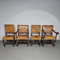 Bijpassende set / Kasteelstoelen / Neo Barok / schapenleer / jaren 1900