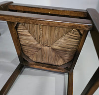 Set van 2 eikenhouten, rustieke, landelijke eetkamerstoelen met ladderrug en biezen zittingen