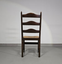 Set van 2 eikenhouten, rustieke, landelijke eetkamerstoelen met ladderrug en biezen zittingen