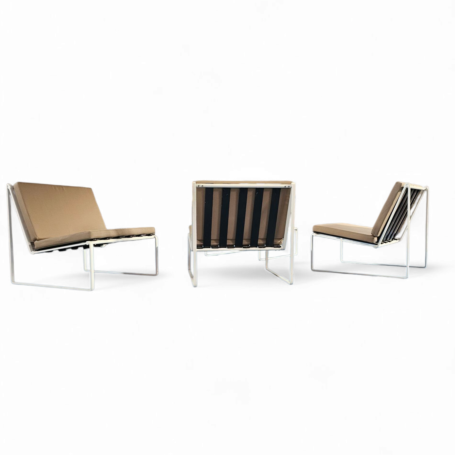 Kho Liang Ie 024 set lounge chairs / coffee table /Artifort 1962 / inside - outside use