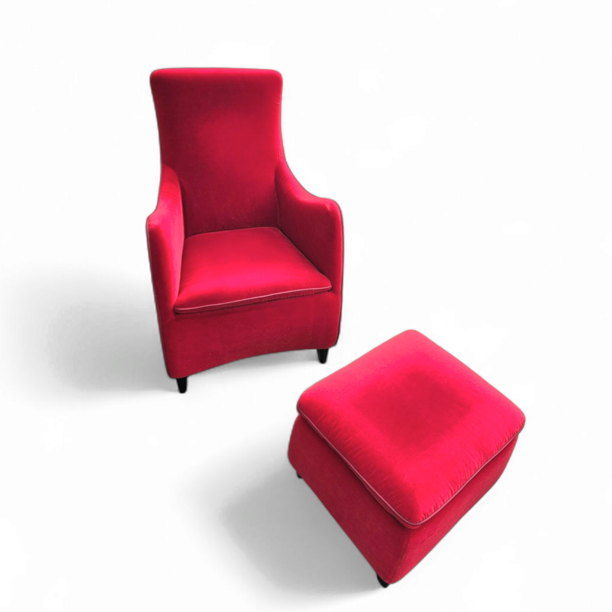 Senta armchair / hocker / ottoman by Gerard van den Berg for Wittmann / red velvet upholstery / marked
Good condition