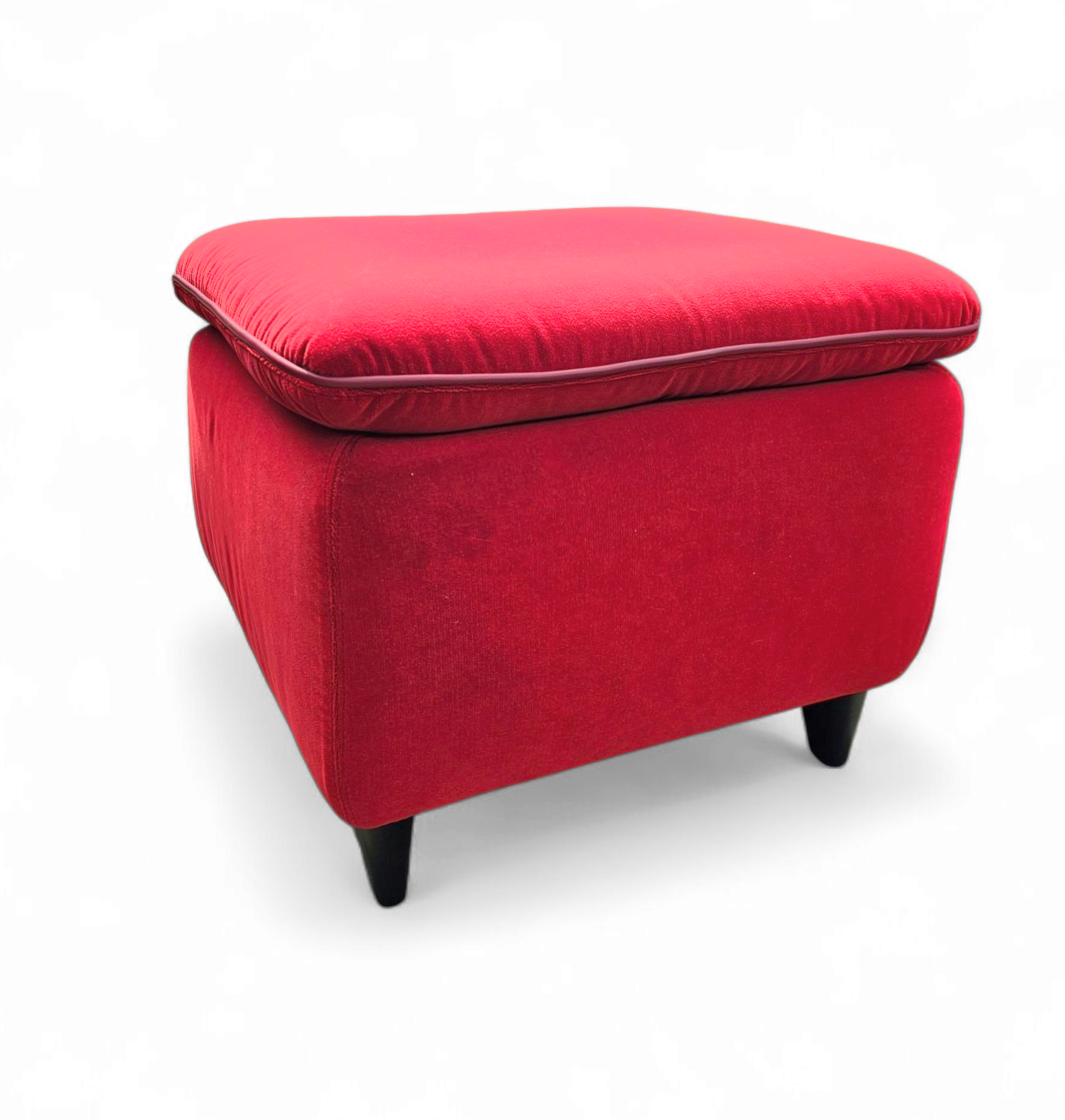 Senta armchair / hocker / ottoman by Gerard van den Berg for Wittmann / red velvet upholstery / marked
Good condition