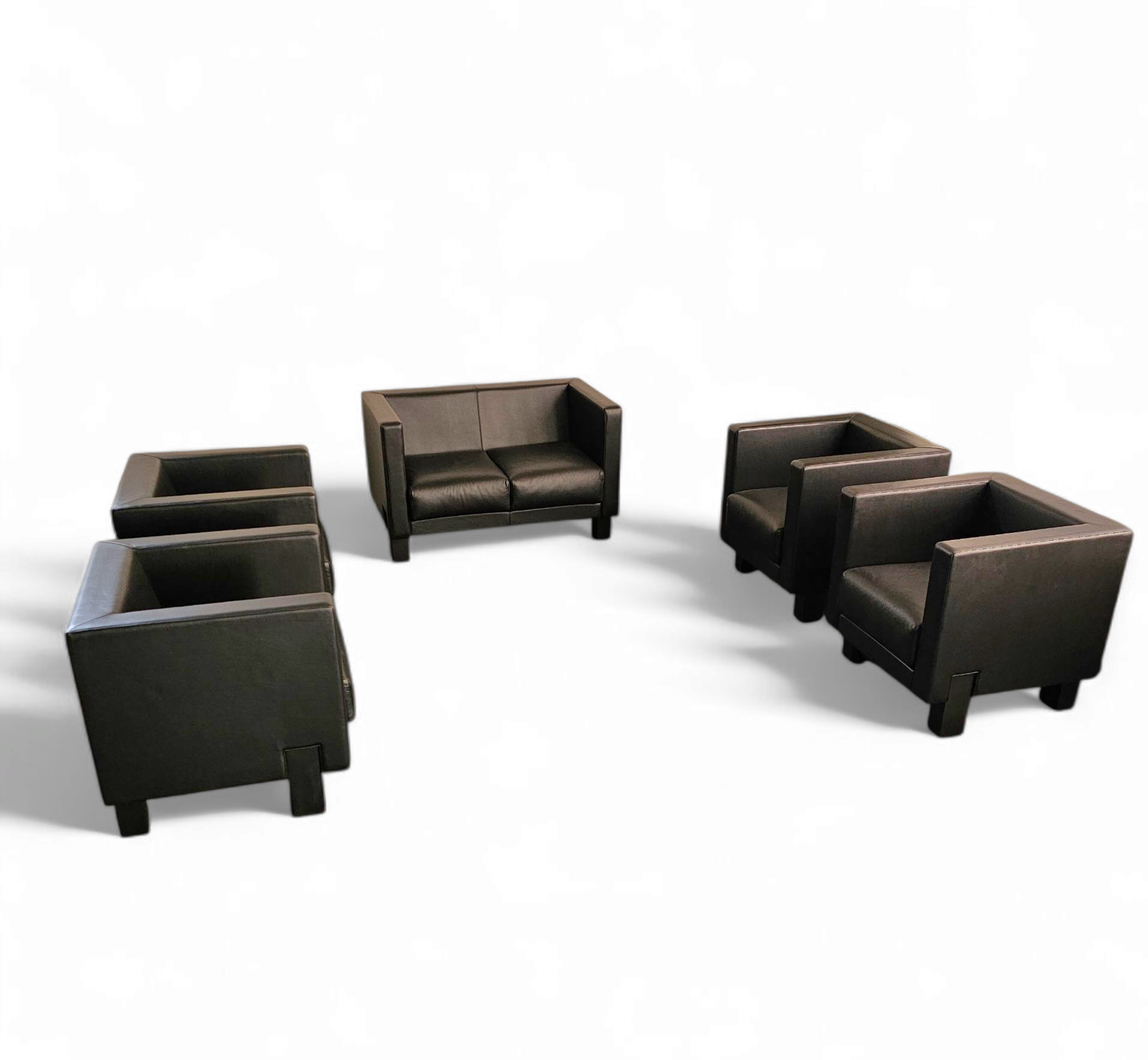 4 x Black Leather Poltrona Frau Moji Armchairs by Shigeru Uchida
1 x Moji two seater
Stunning condition