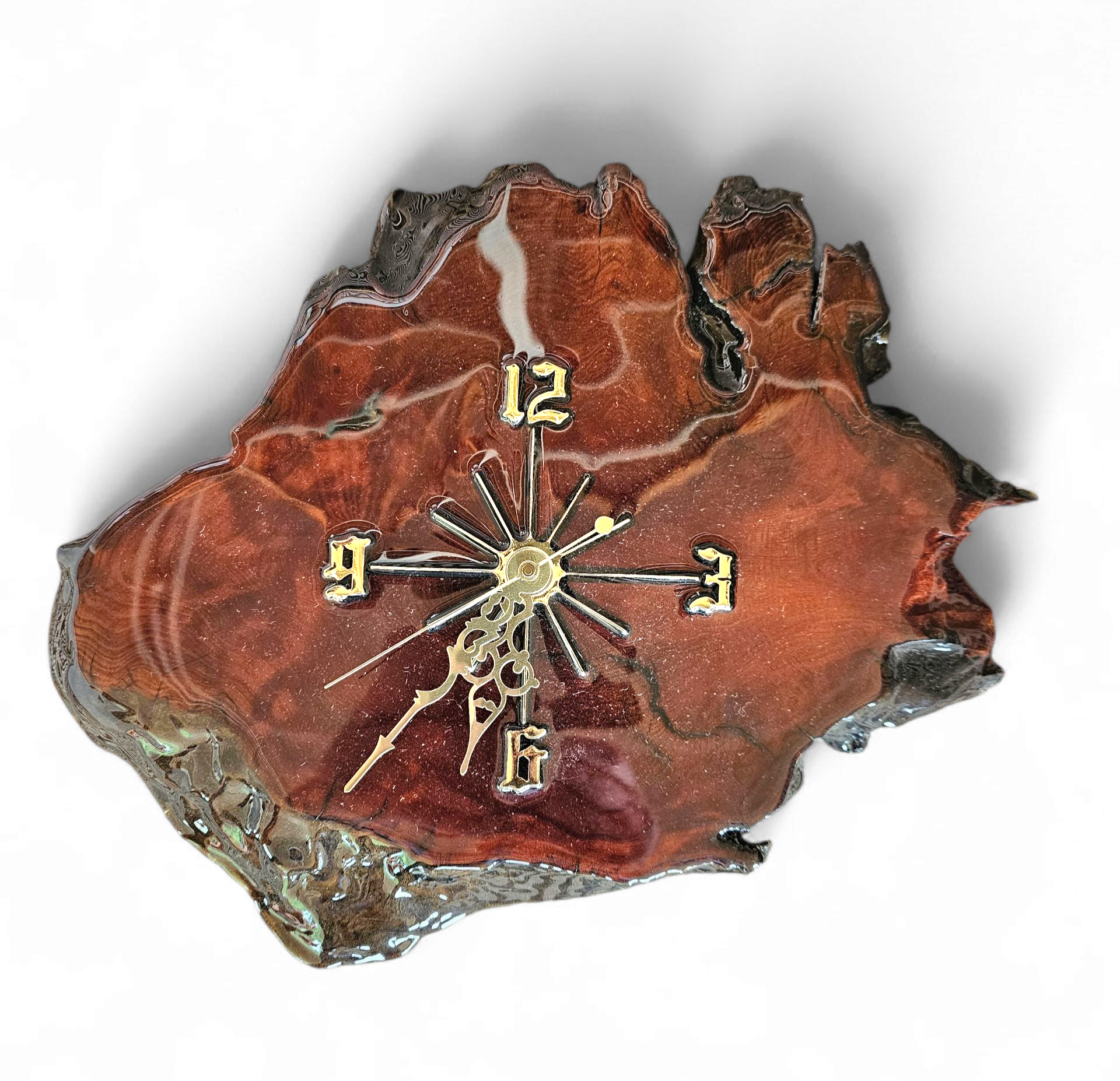 MACYS in box / wood tree slab clock / resin coated dark stained woodgrain sliced segment burled natural grain bark rustic lodge brass 1980s