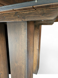 Weighty / 100kg / round oak dining table / life time construction / 1980s