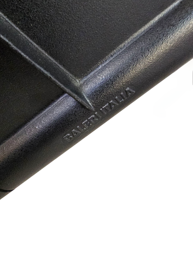 Philippe Starck / 1984 for François Mitterrand’s private office / President M / black dining table frame / Baleri