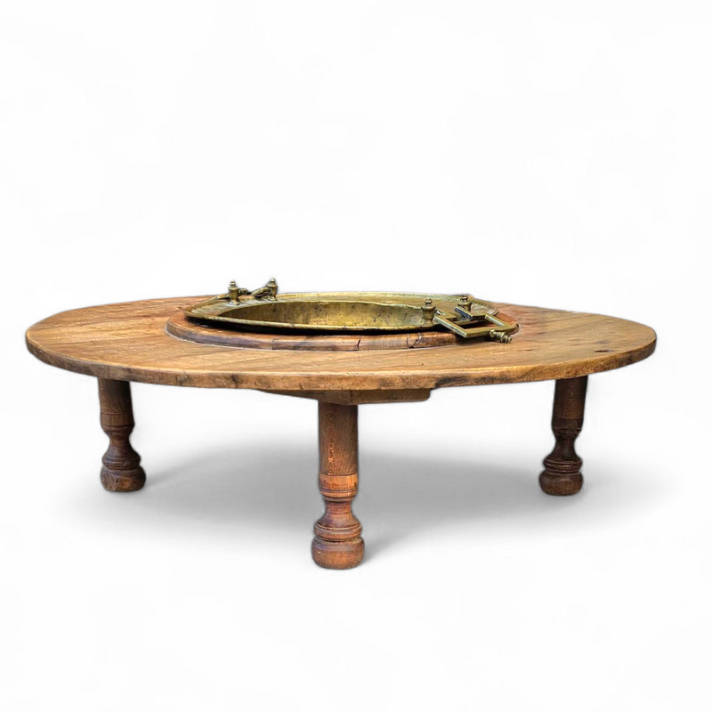 Spanish brazier / coffee table 19th Century / chestnut wood