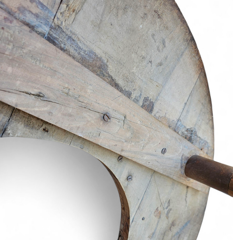 Spanish brazier / coffee table 19th Century / chestnut wood