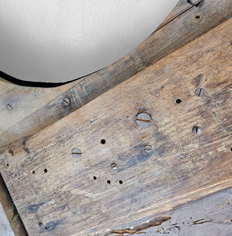 Spanish brazier / coffee table 19th Century / chestnut wood