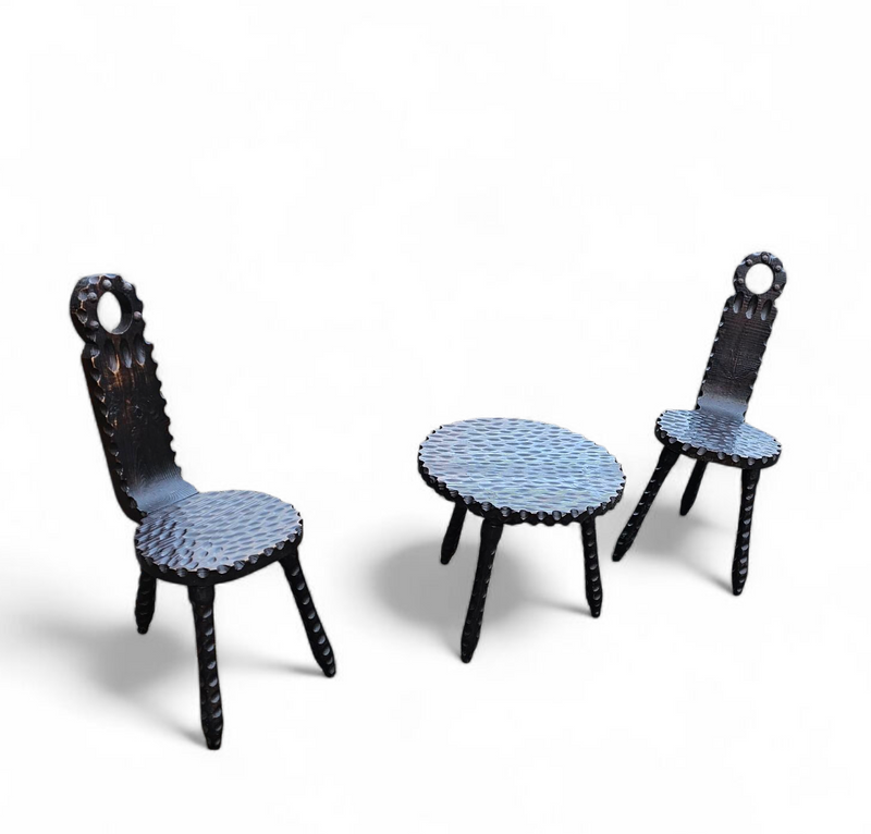 Brutalist chairs / side table / Spain 1970s