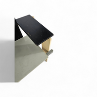 Old Berlin chair / Berlijnse Stoel / Gerrit Rietveld / Signs of repair