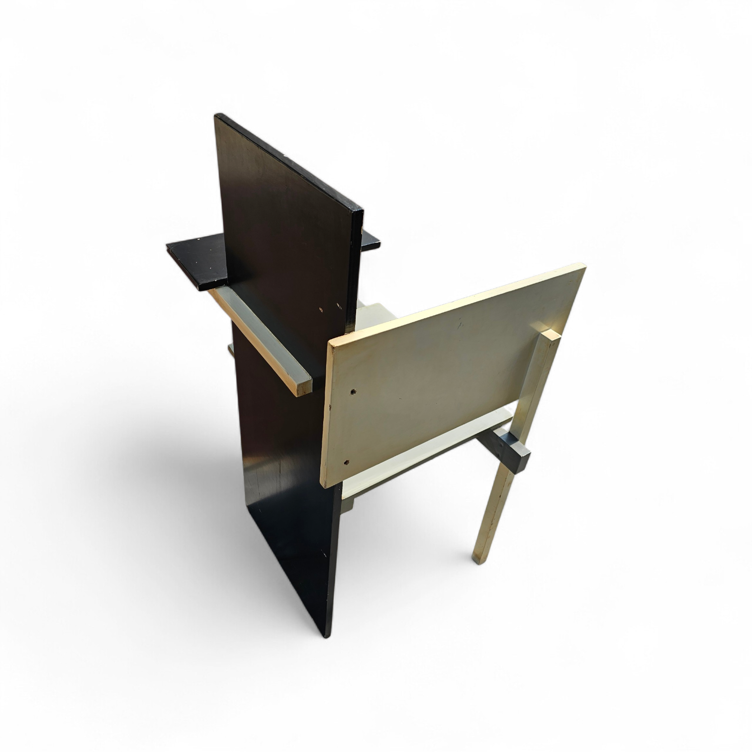 Old Berlin chair / Berlijnse Stoel / Gerrit Rietveld / Signs of repair