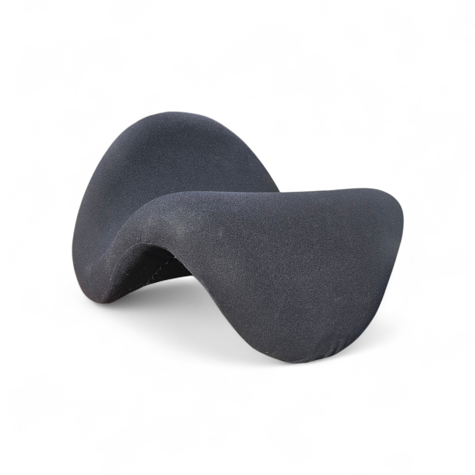 Tongue F577 Lounge Chair by Pierre Paulin for Artifort / iron frame / 1970s / vintage condition / first edition
