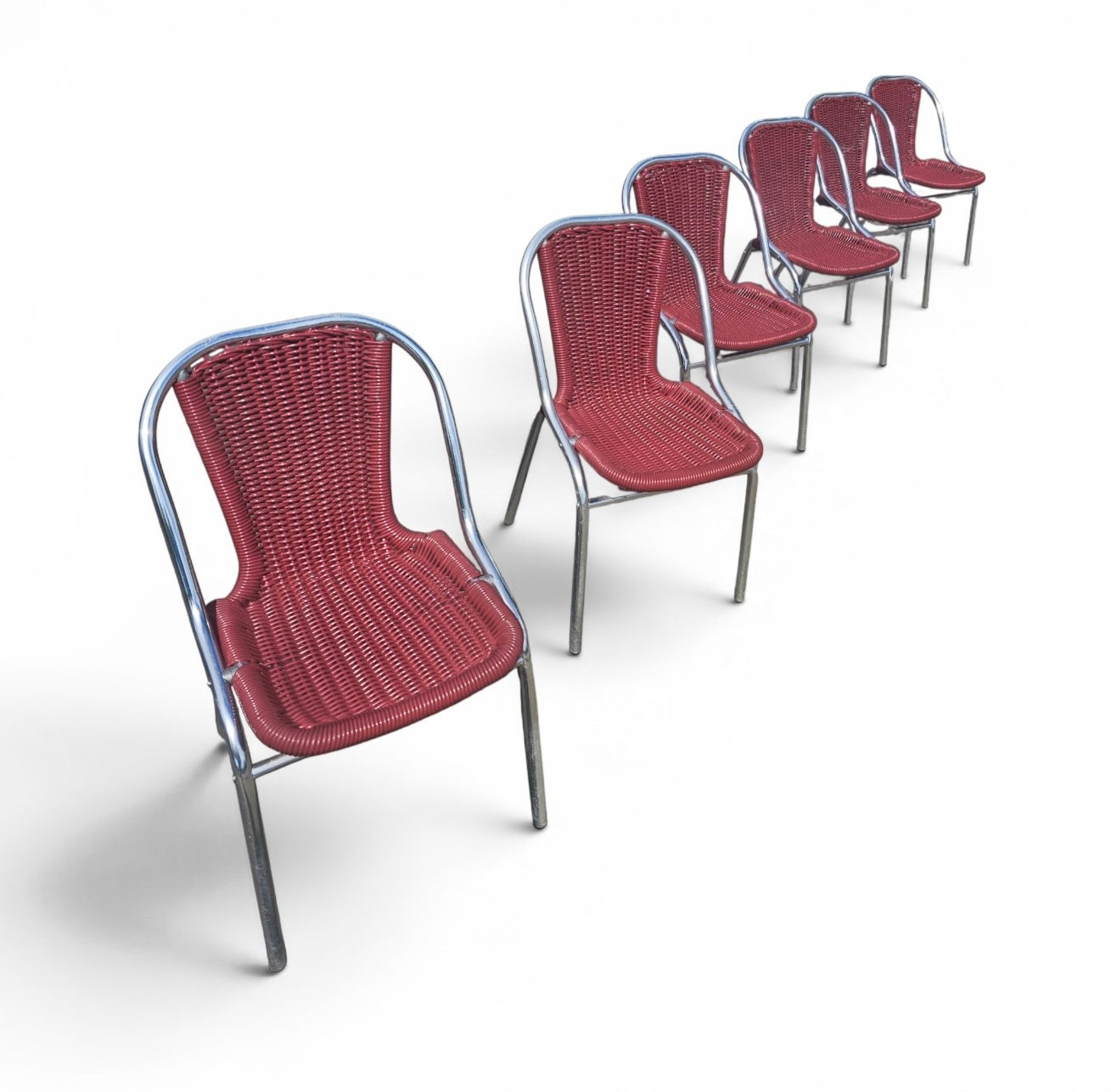 6 x red aluminum inside / outsite chair featuring synthetic weave (wicker/rattan look) 1980s