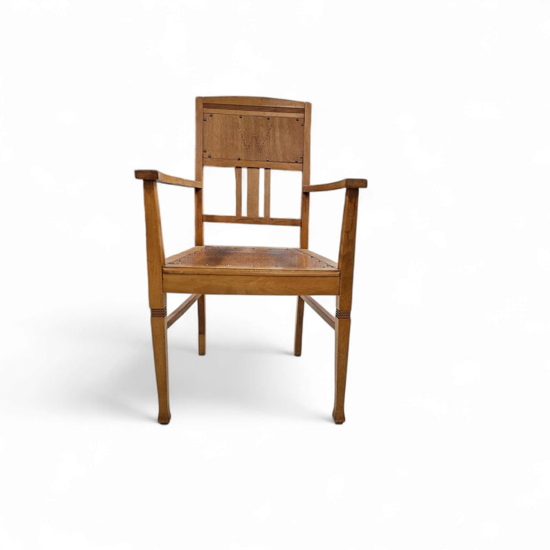Arts & Crafts / arm chair