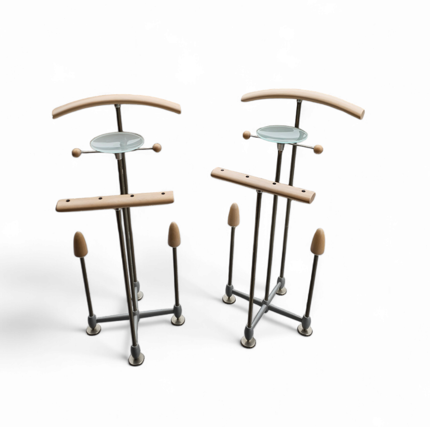 Vintage design Auronde dressboy or butler stand by Frans de la Haye for Auping