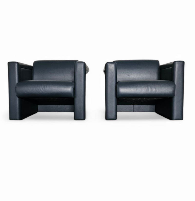 Pair / Trix and Robert Haussmann / Leather Chairs by Knoll
