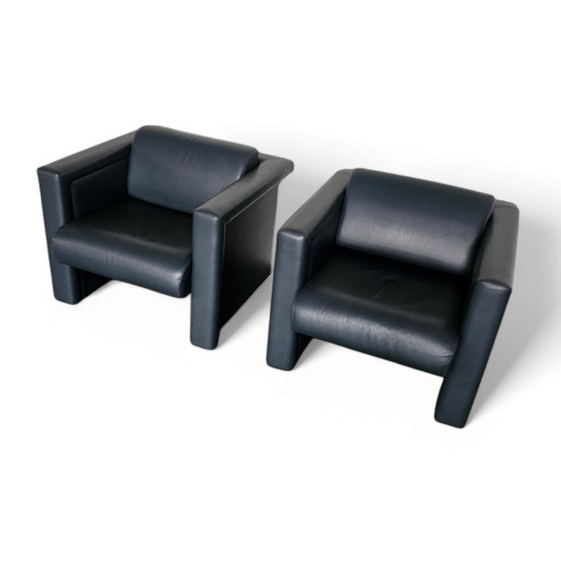 Pair / Trix and Robert Haussmann / Leather Chairs by Knoll