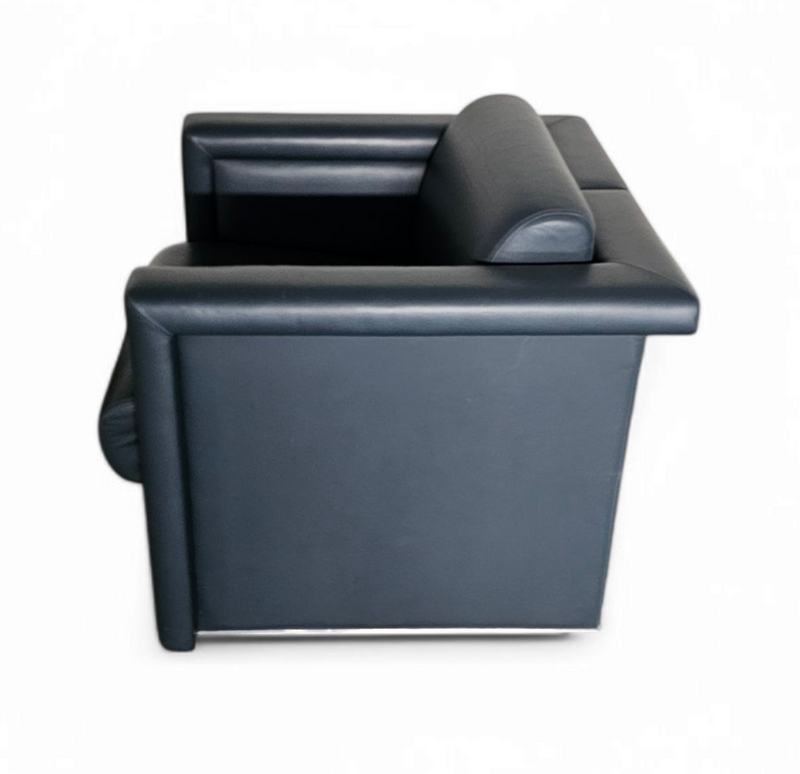 Pair / Trix and Robert Haussmann / Leather Chairs by Knoll