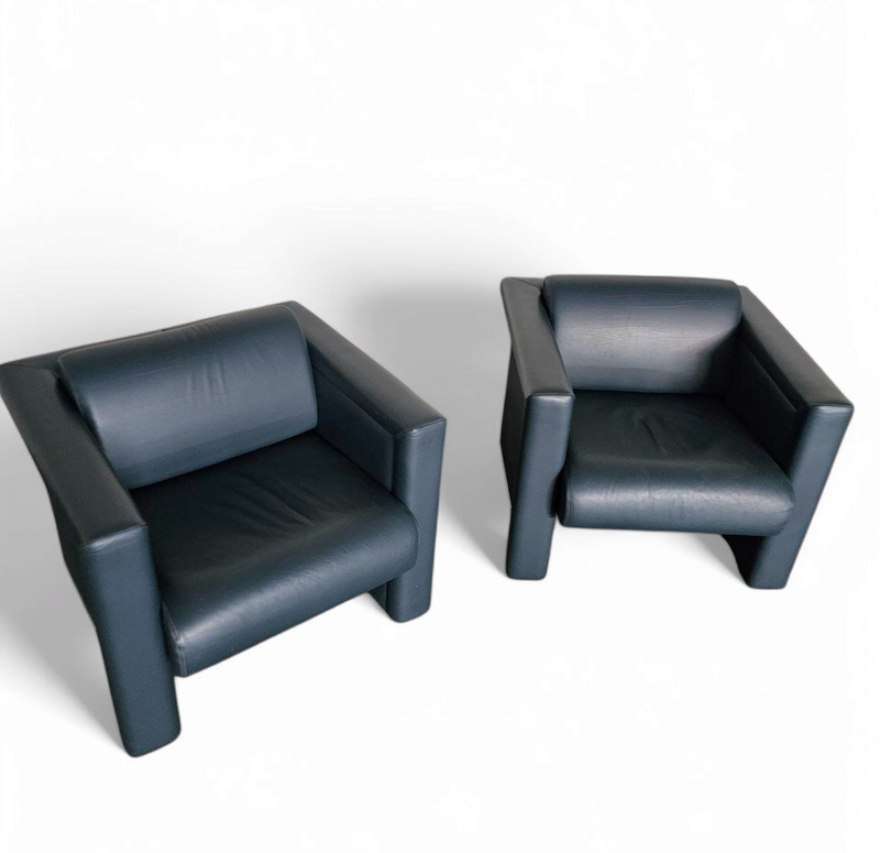 Pair / Trix and Robert Haussmann / Leather Chairs by Knoll