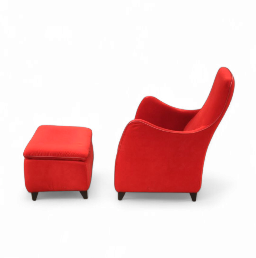 Senta armchair / hocker / ottoman by Gerard van den Berg for Wittmann / red velvet upholstery / marked
Good condition