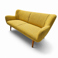 Retro revival Leolux by Jan Armgardt / The JULITA sofa by Leolux