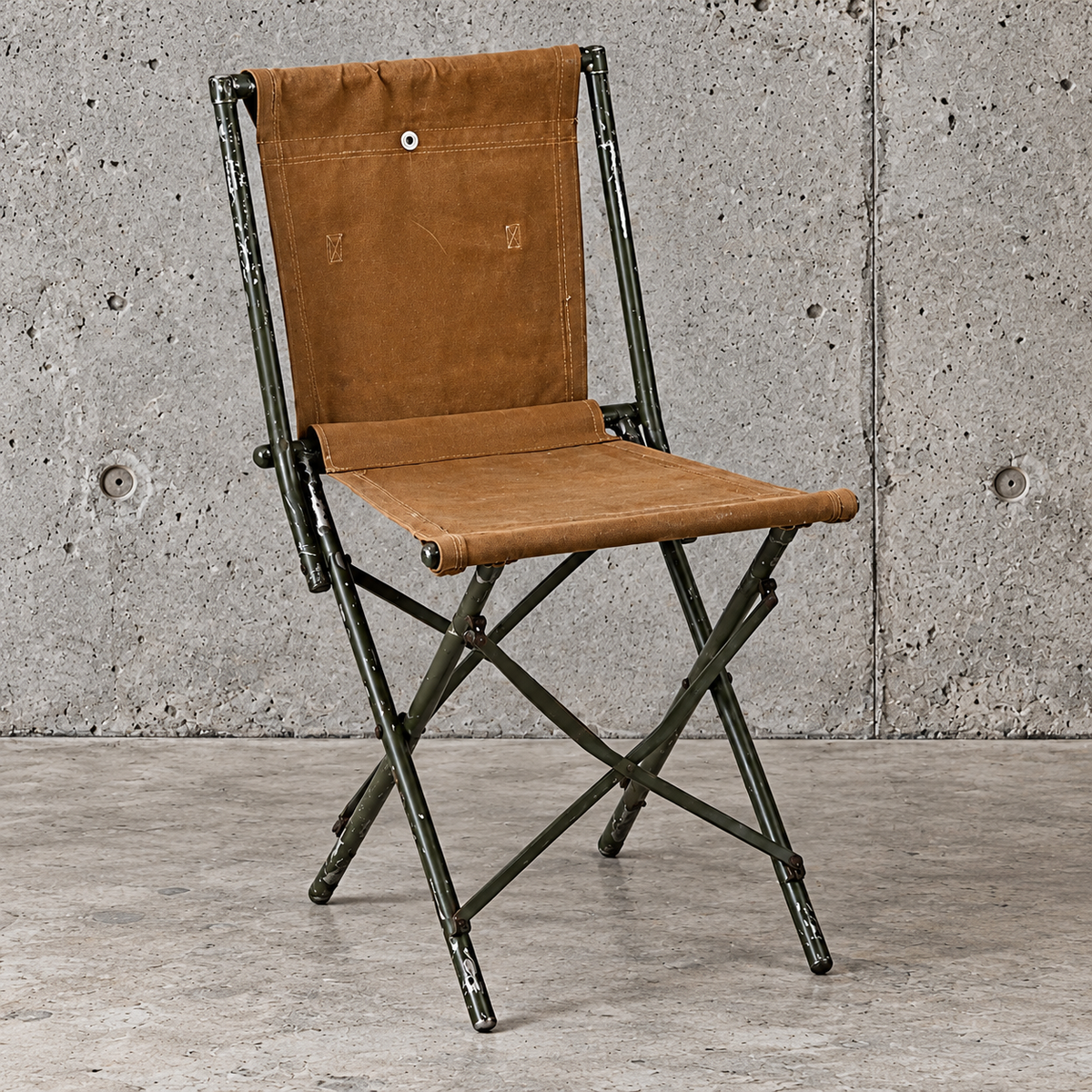 2 x English army folding chairs / canvas fabric / 1950s