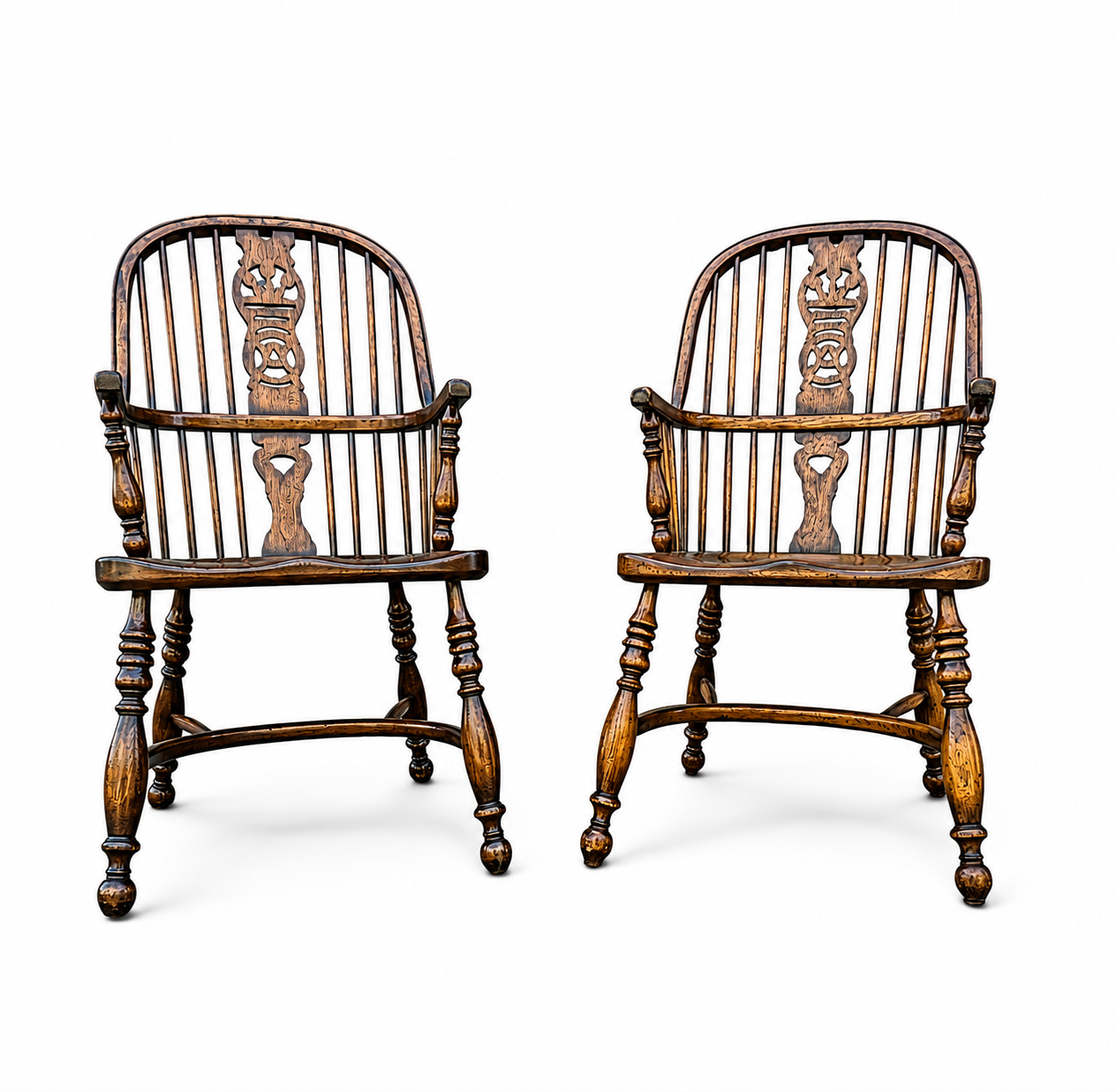 9 x RAC / Royal Antique Collection / Oak wheelback Windsor armchairs / 1980s
